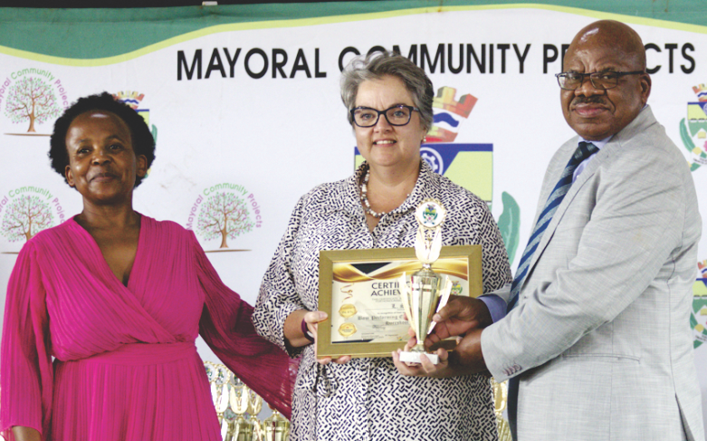 Victor Khanye Municipality celebrates 2024 matric top achievers