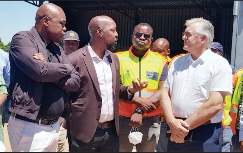 Putco arson suspects abandon bail application