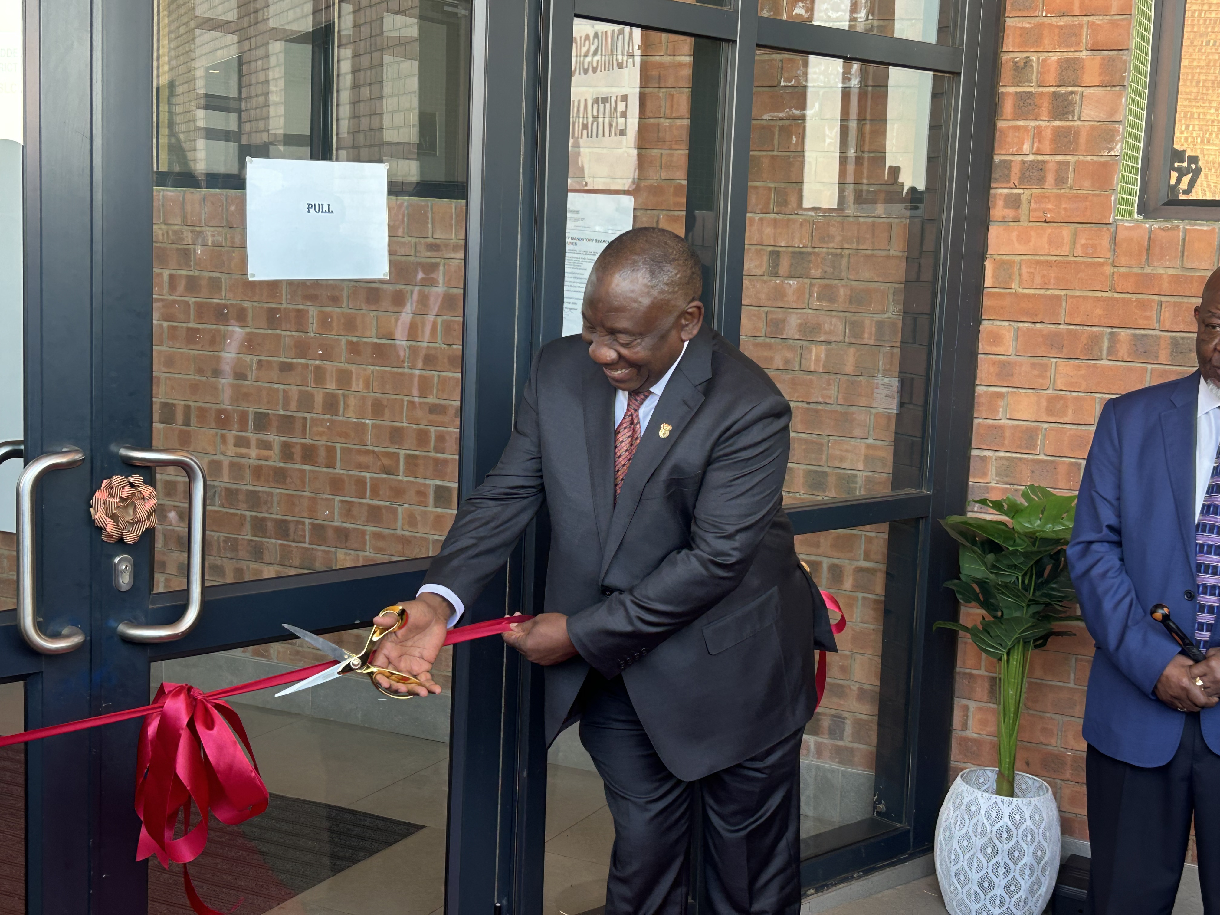 Ramaphosa warns construction mafias after King Nyabela District Hospital delays